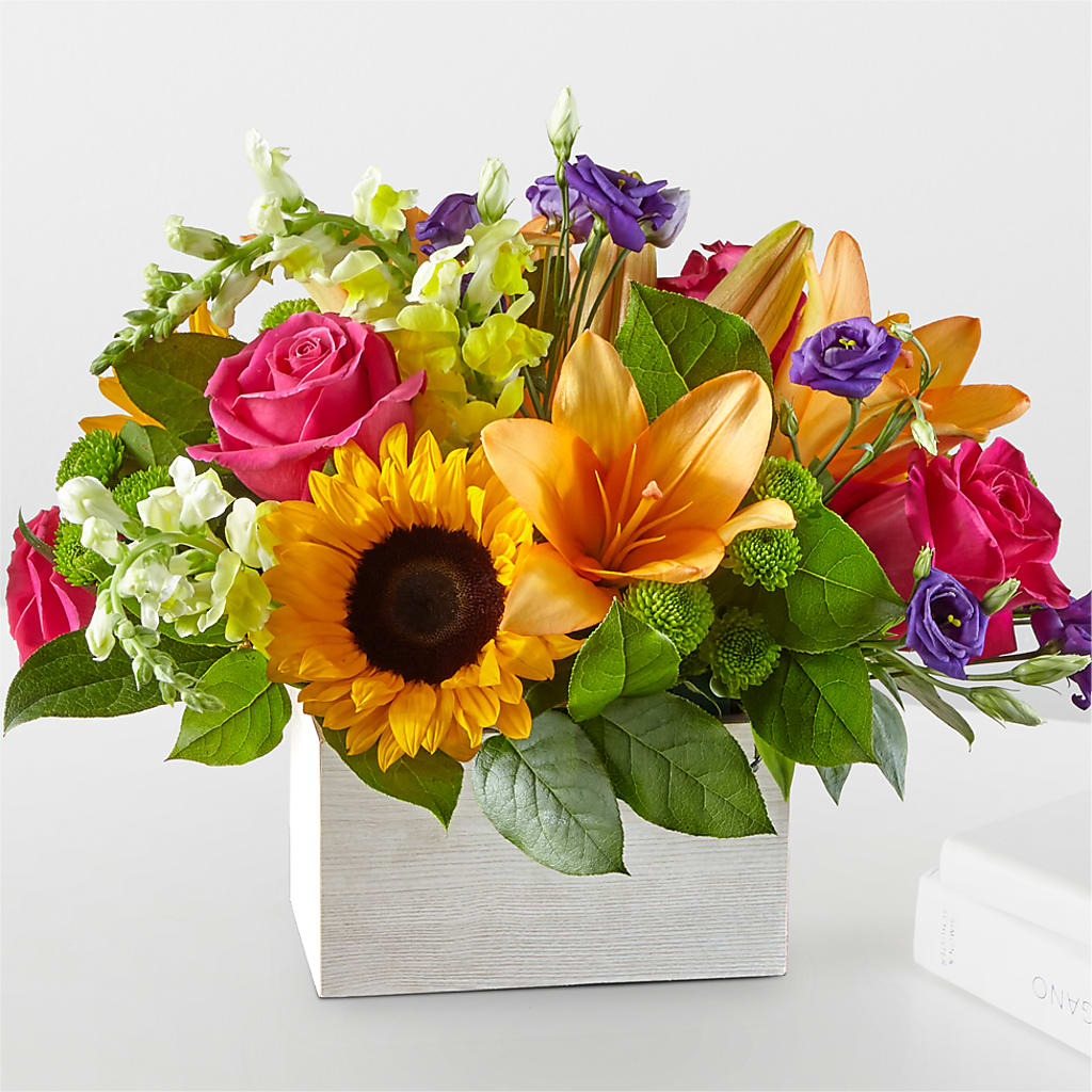 Best Day Box Bouquet – DANNY'S FLOWERS & GIFTS, Livonia MI