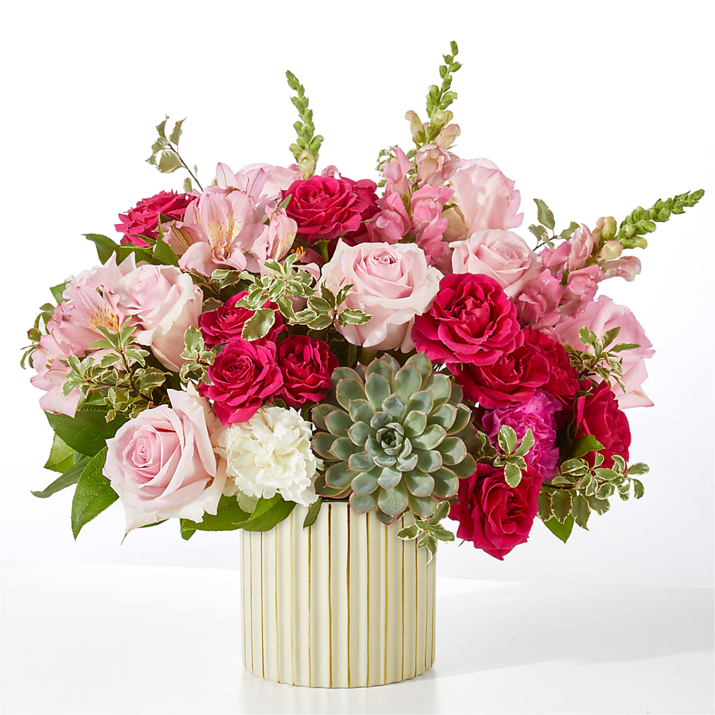 Magenta Musings Bouquet – DANNY'S FLOWERS & GIFTS, Livonia MI