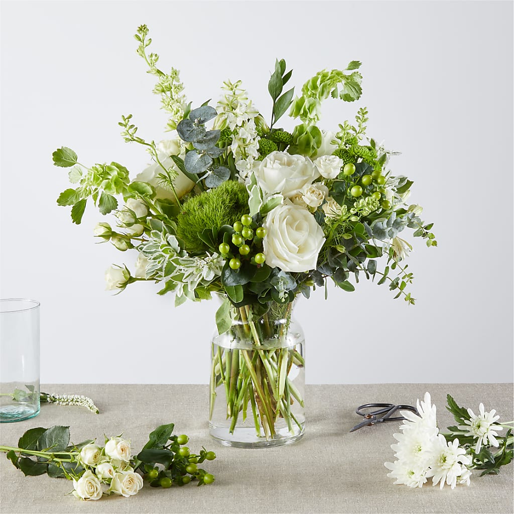 Irish Garden - A Florist Original – DANNY'S FLOWERS & GIFTS, Livonia MI