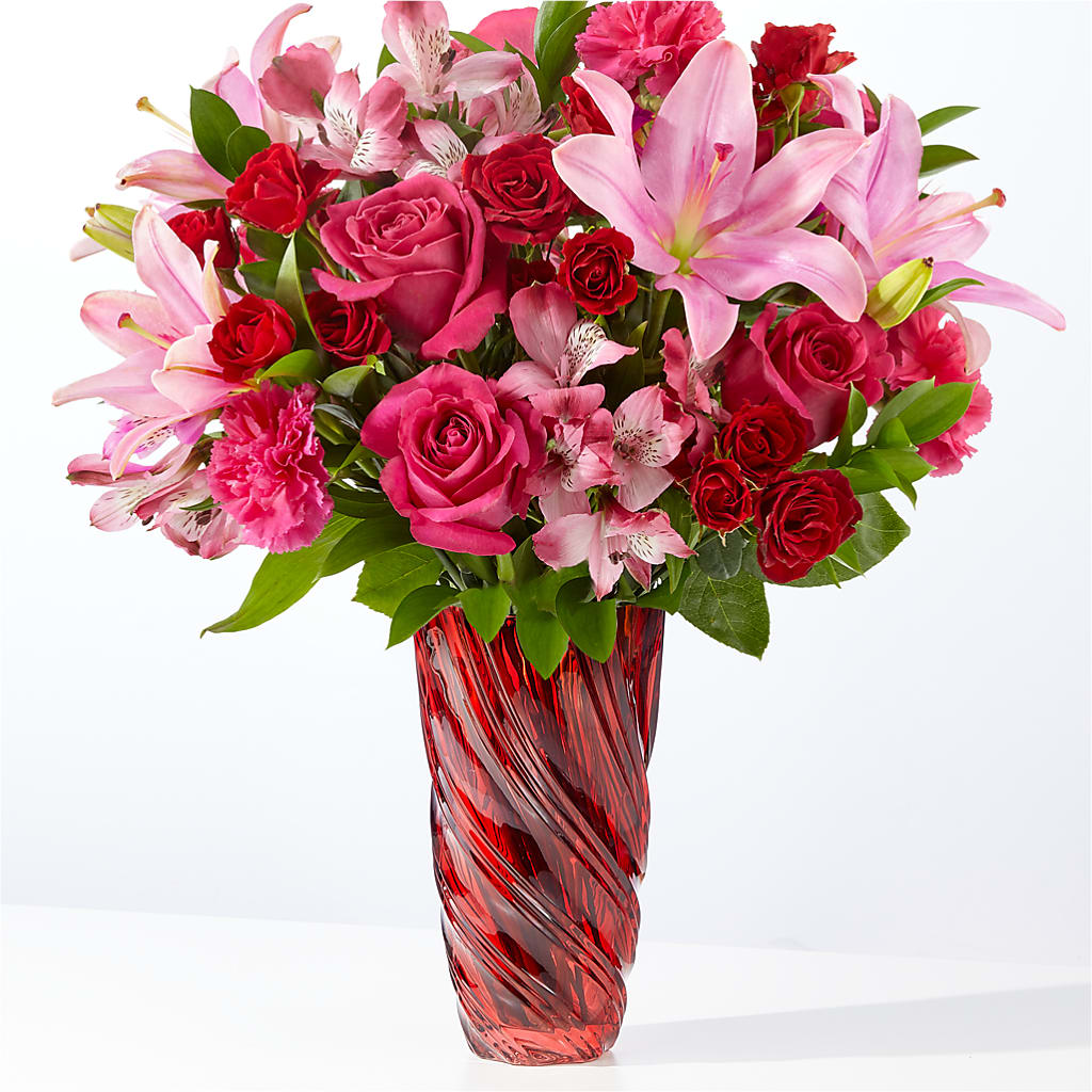 In Love Bouquet with Luxe Swirl Vase – DANNY'S FLOWERS & GIFTS, Livonia MI