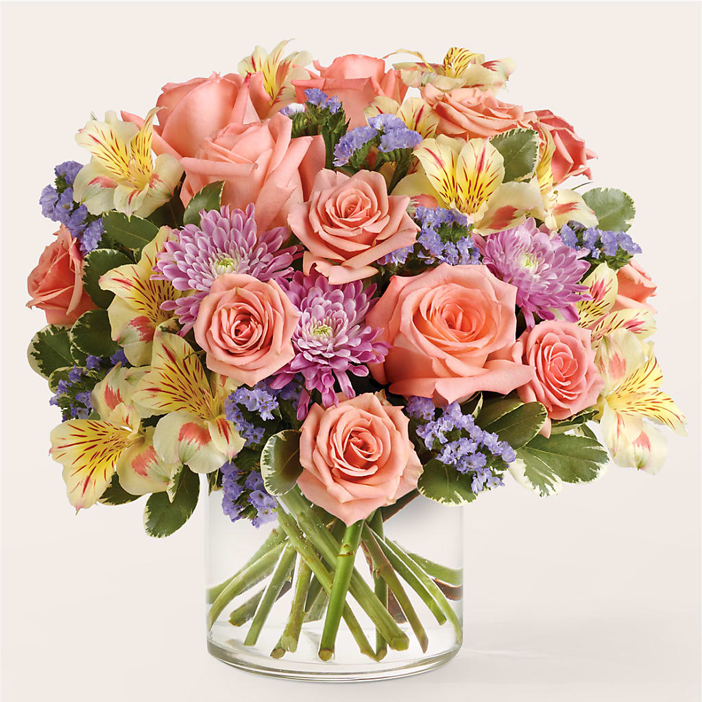 Candy Coated Bouquet – DANNY'S FLOWERS & GIFTS, Livonia MI