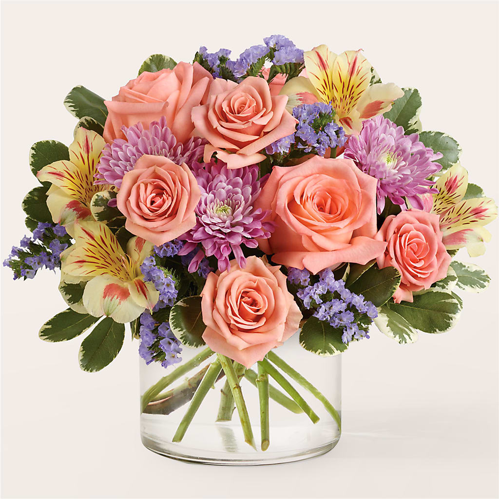 Candy Coated Bouquet – DANNY'S FLOWERS & GIFTS, Livonia MI