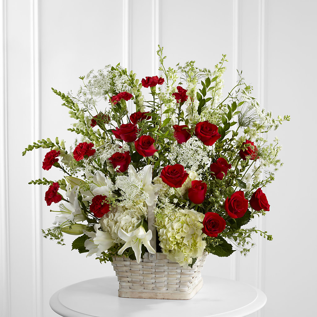 In Loving Memory Arrangement – DANNY'S FLOWERS & GIFTS, Livonia MI