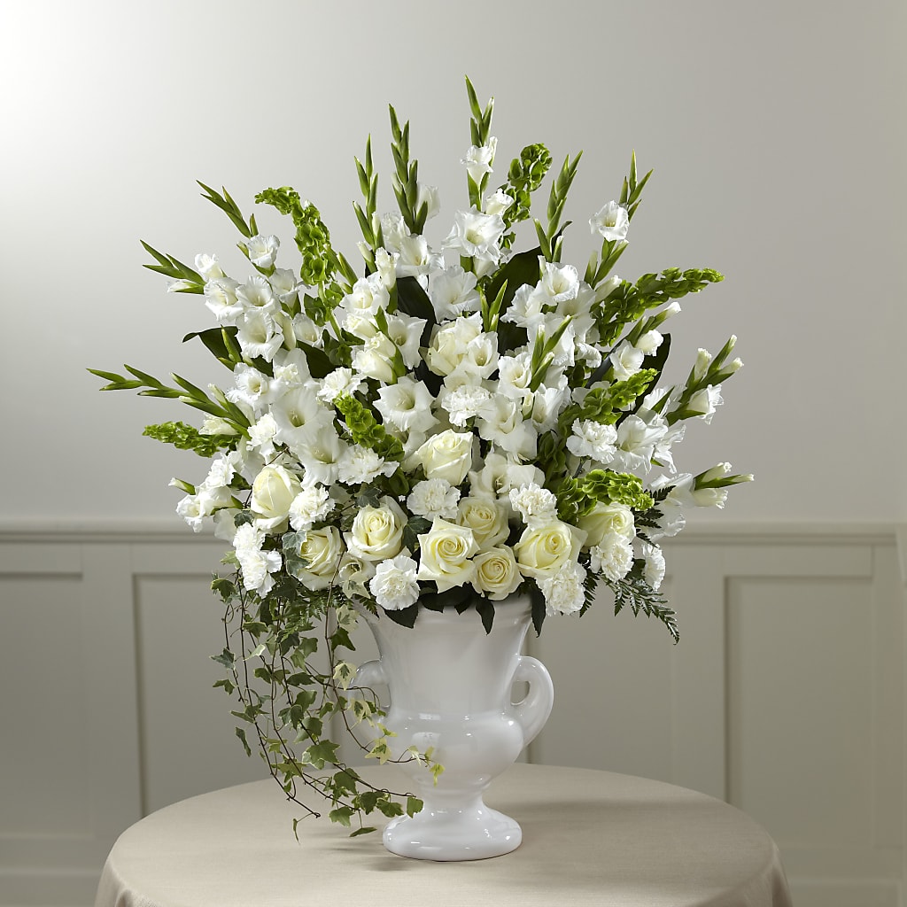 Fond Reflections Arrangement – DANNY'S FLOWERS & GIFTS, Livonia MI