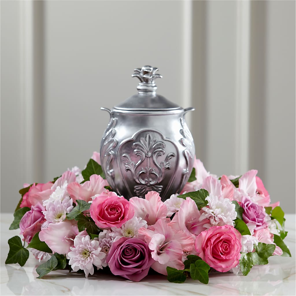 Glorious Tribute Arrangement – DANNY'S FLOWERS & GIFTS, Livonia MI