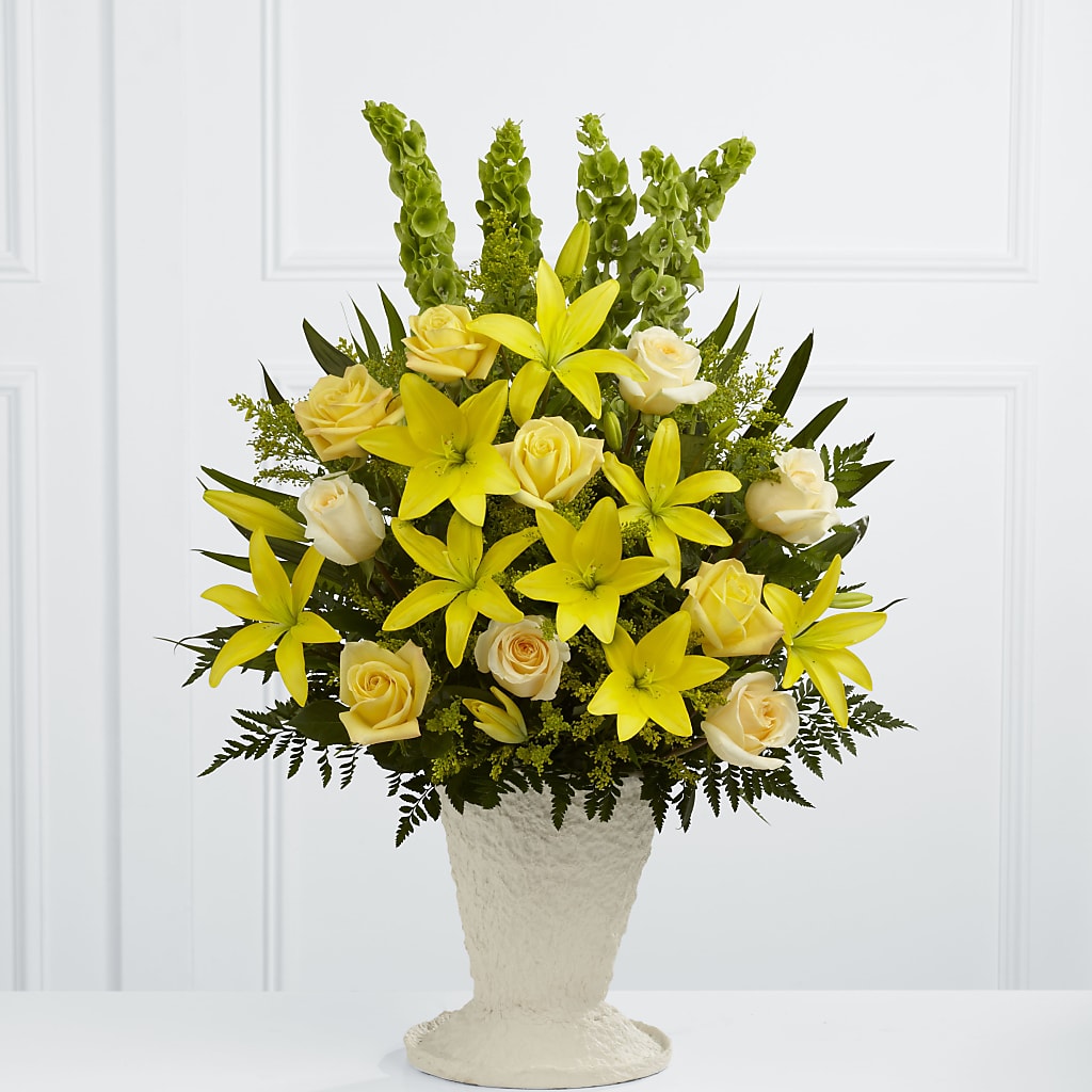 Golden Memories Arrangement – DANNY'S FLOWERS & GIFTS, Livonia MI