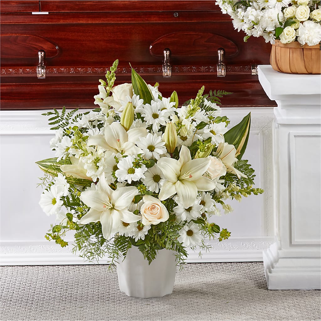 Thoughts of Tranquility Floor Basket – DANNY'S FLOWERS & GIFTS, Livonia MI