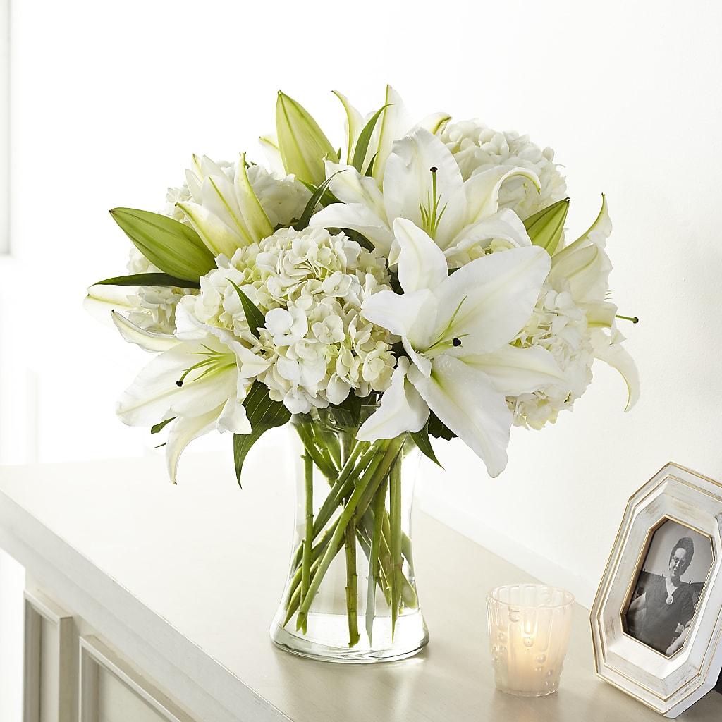Compassionate Lily Bouquet – DANNY'S FLOWERS & GIFTS, Livonia MI