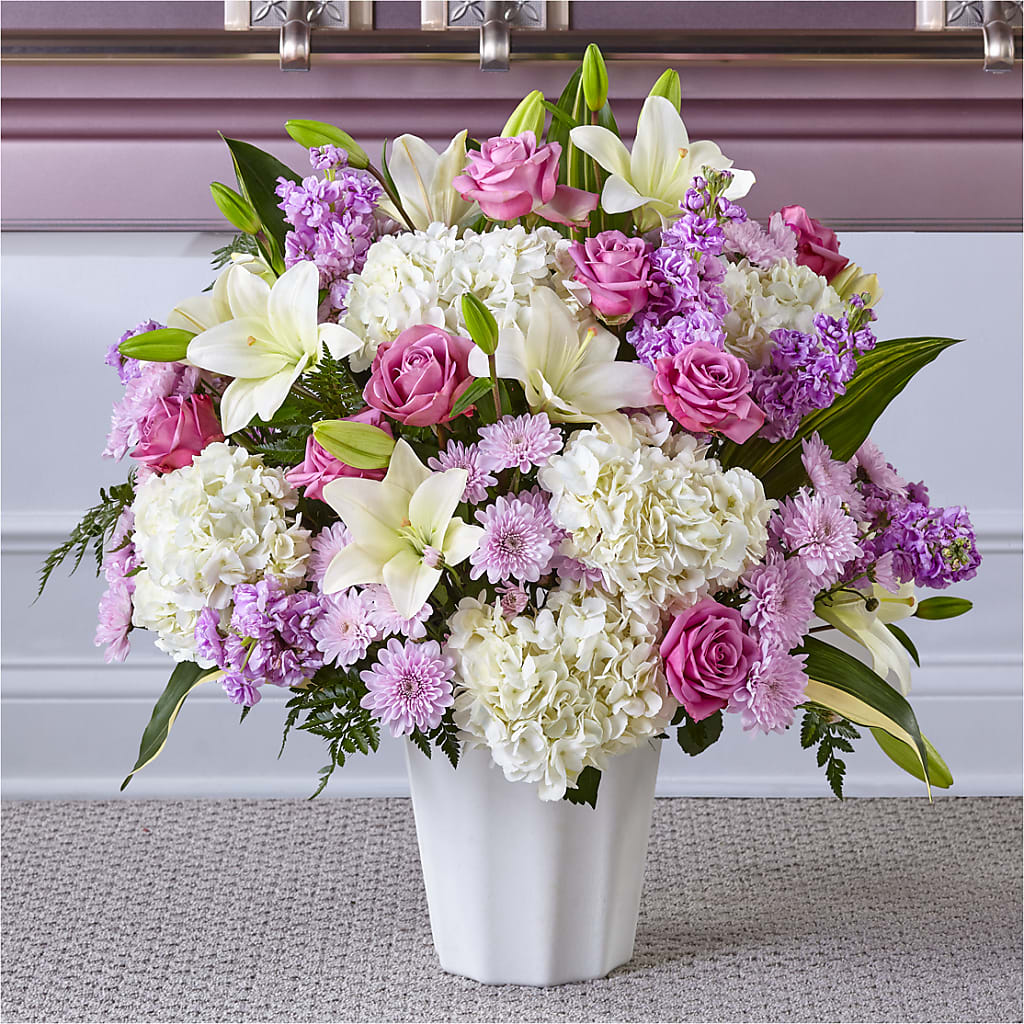 Heaven Sent Floor Basket – DANNY'S FLOWERS & GIFTS, Livonia MI