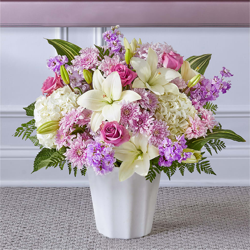 Heaven Sent Floor Basket – DANNY'S FLOWERS & GIFTS, Livonia MI