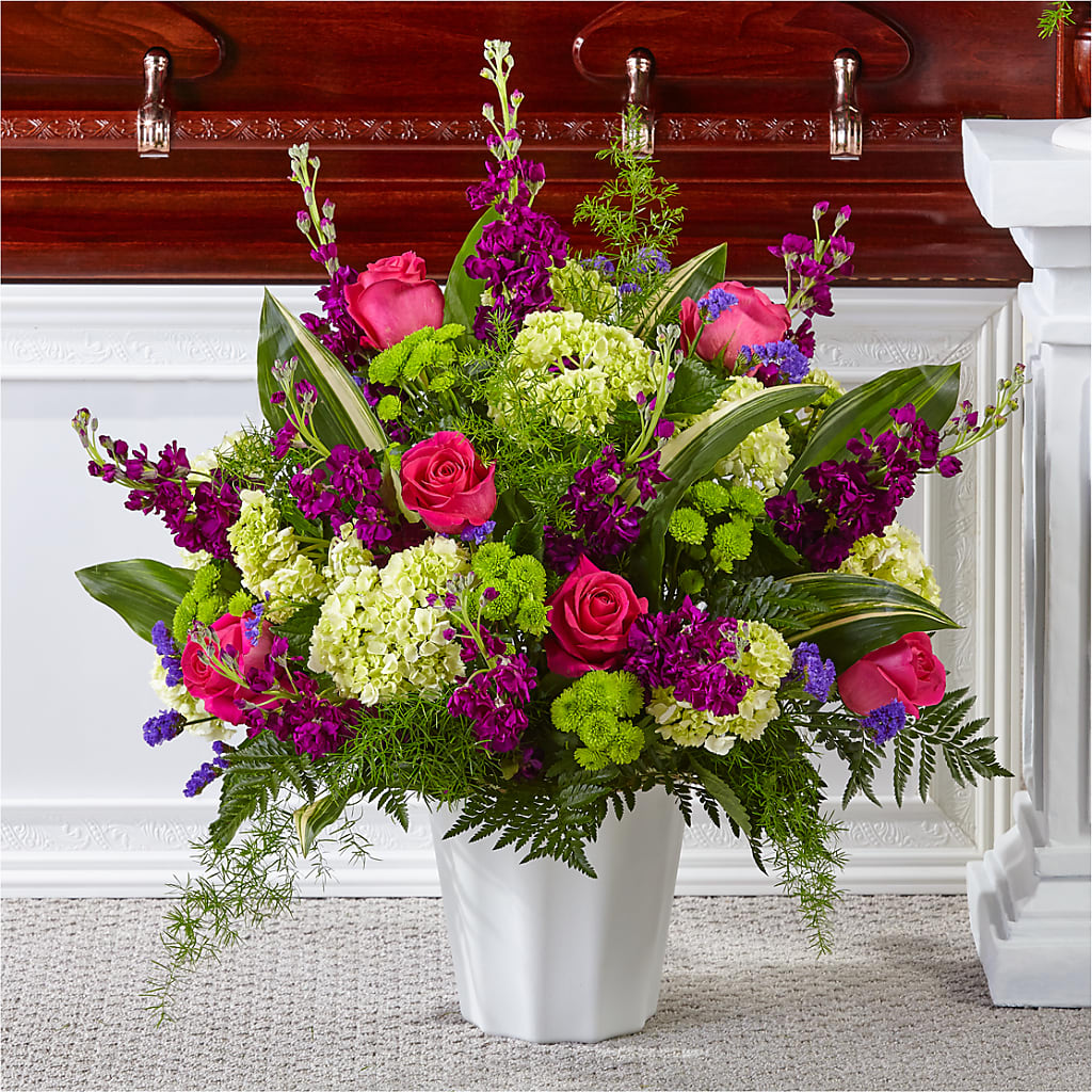 Beautiful Horizons Floor Basket – DANNY'S FLOWERS & GIFTS, Livonia MI