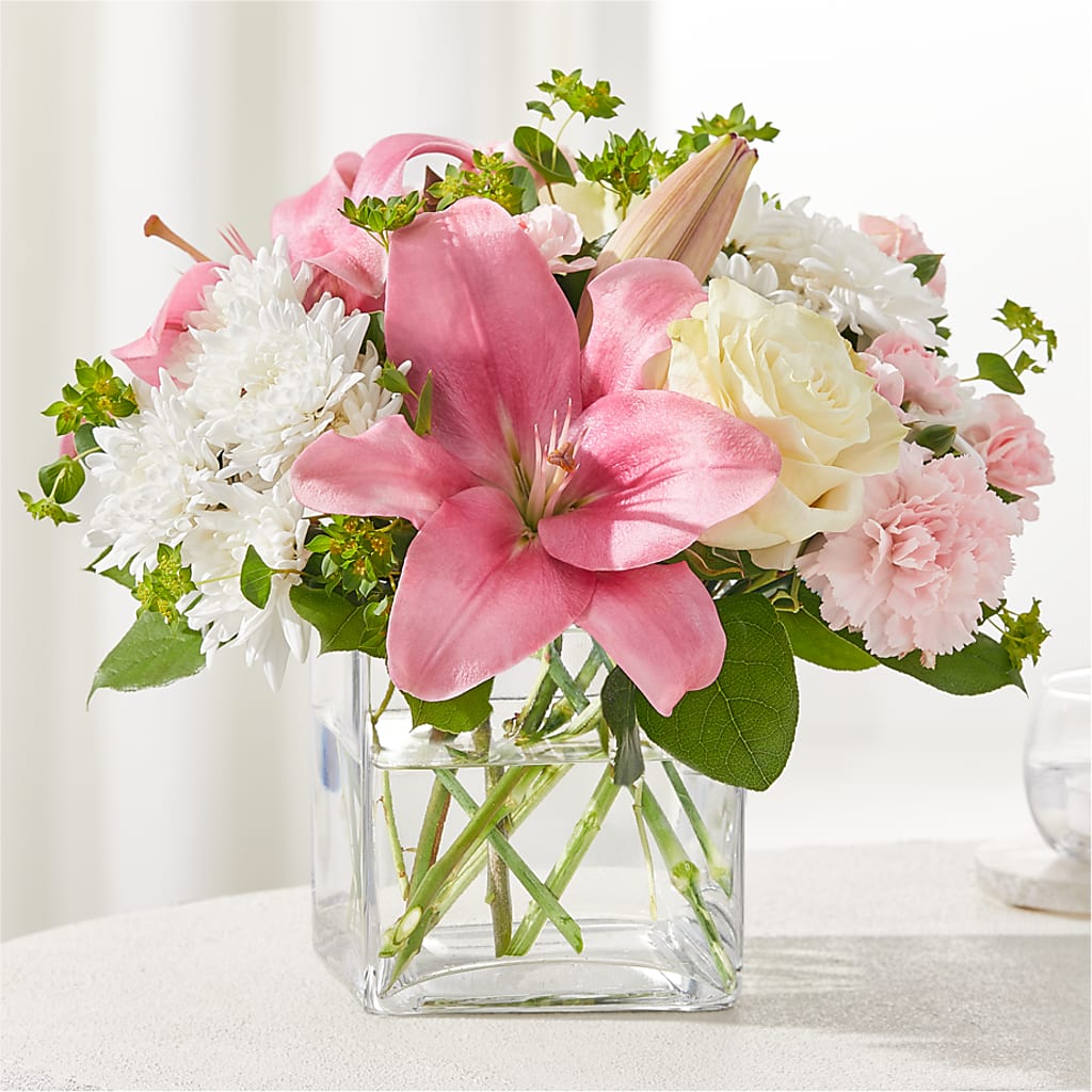 By Your Side Bouquet – DANNY'S FLOWERS & GIFTS, Livonia MI