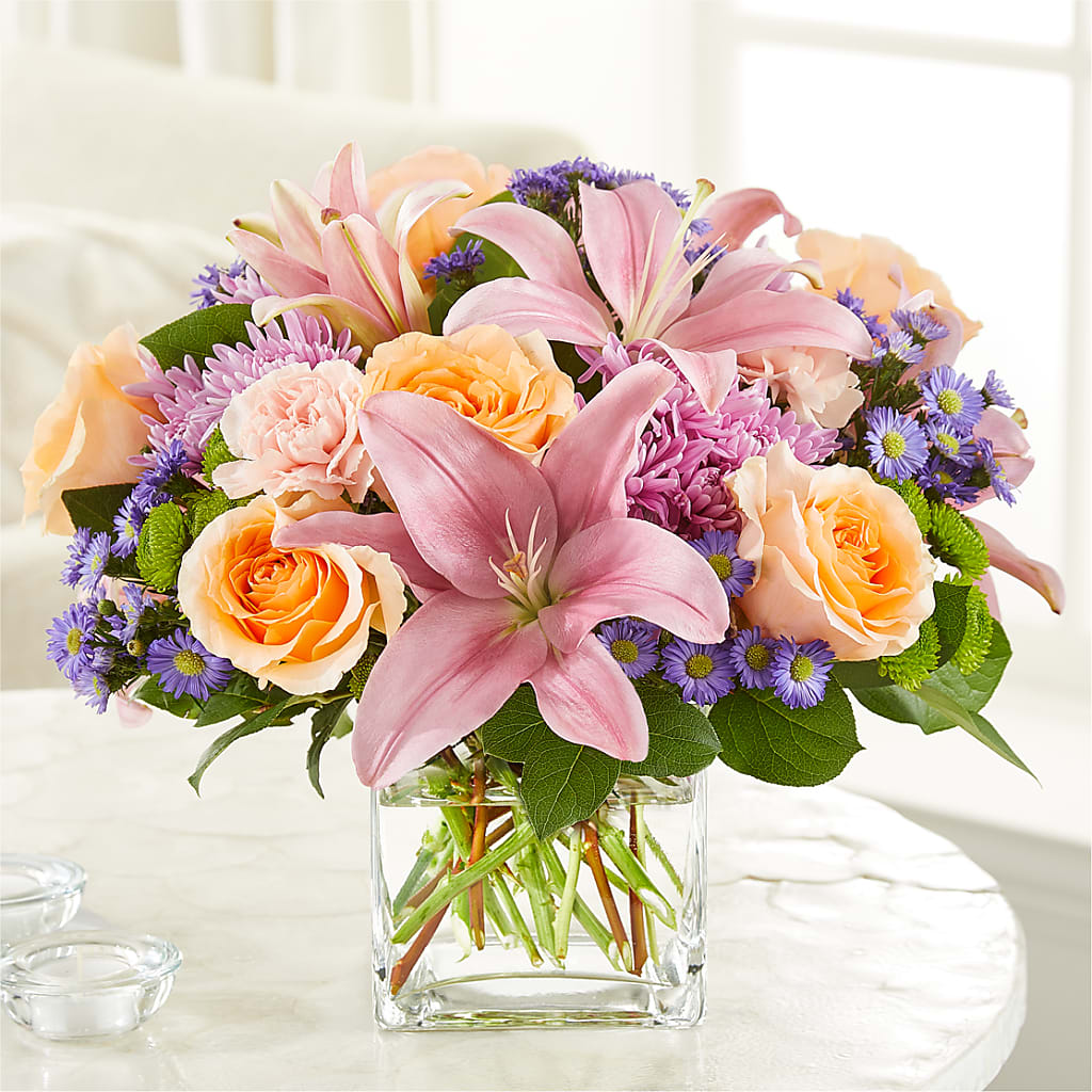 Delicate Details Bouquet – DANNY'S FLOWERS & GIFTS, Livonia MI