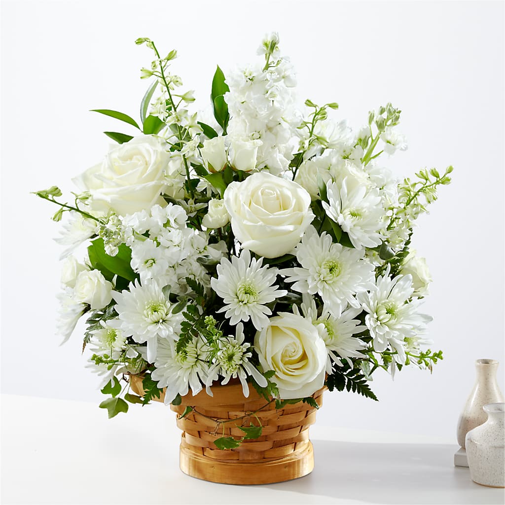 Heartfelt Condolences Arrangement – DANNY'S FLOWERS & GIFTS, Livonia MI