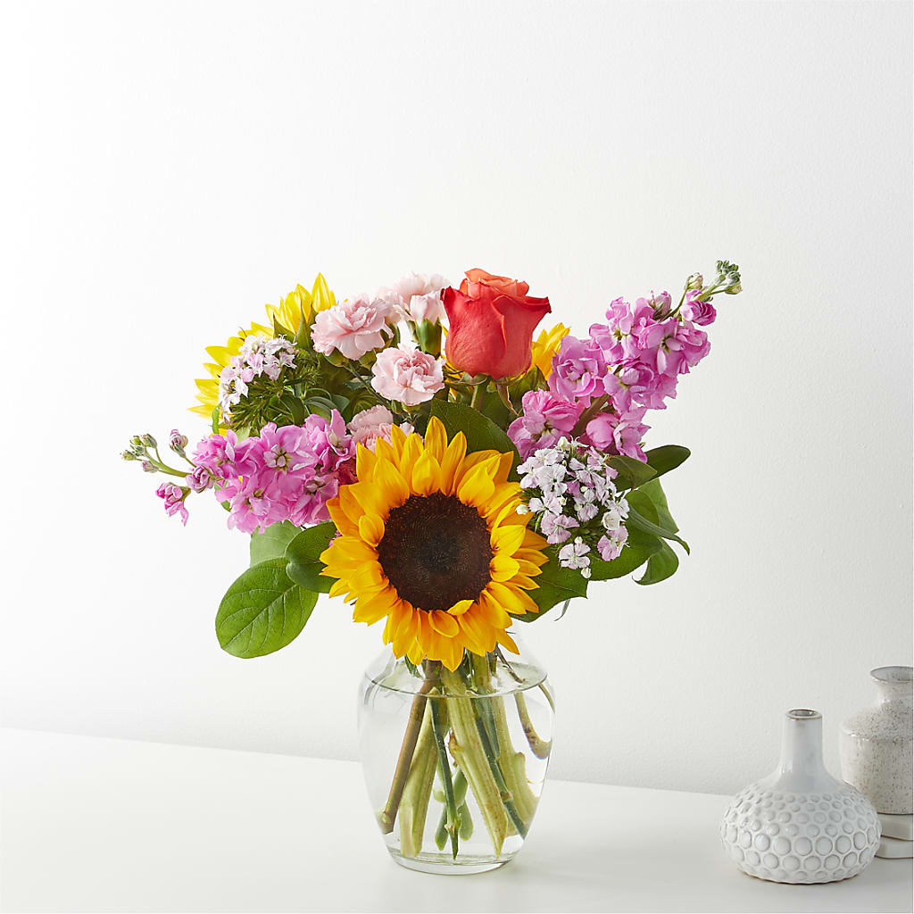 Yellow Brick Road Bouquet – DANNY'S FLOWERS & GIFTS, Livonia MI
