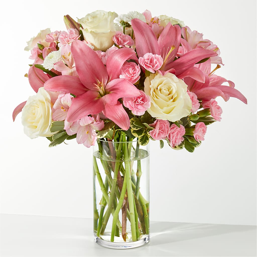 Piece of Cake Bouquet – DANNY'S FLOWERS & GIFTS, Livonia MI