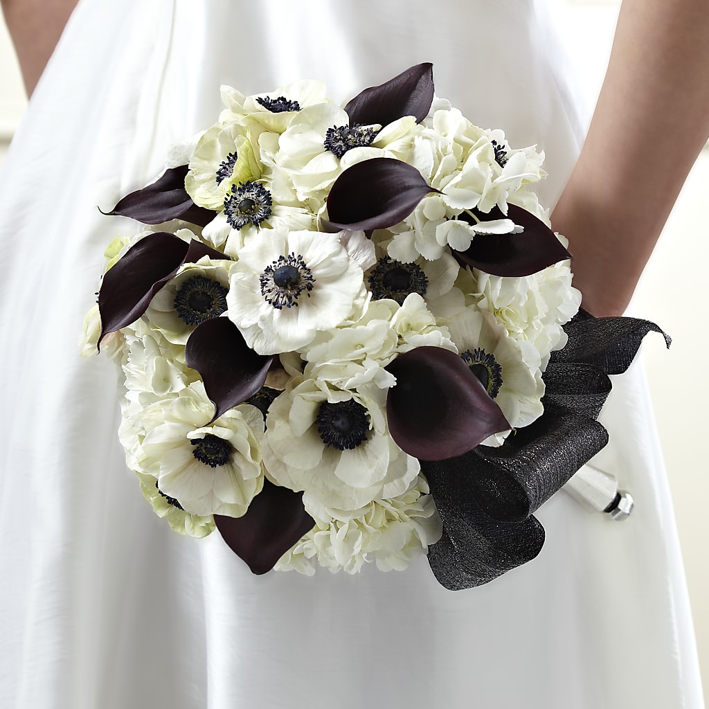 To Have and To Hold Bouquet – DANNY'S FLOWERS & GIFTS, Livonia MI