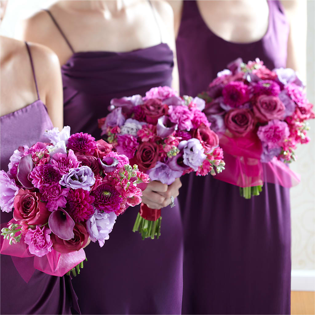 Bridesmaid's Garden Bouquet – DANNY'S FLOWERS & GIFTS, Livonia MI