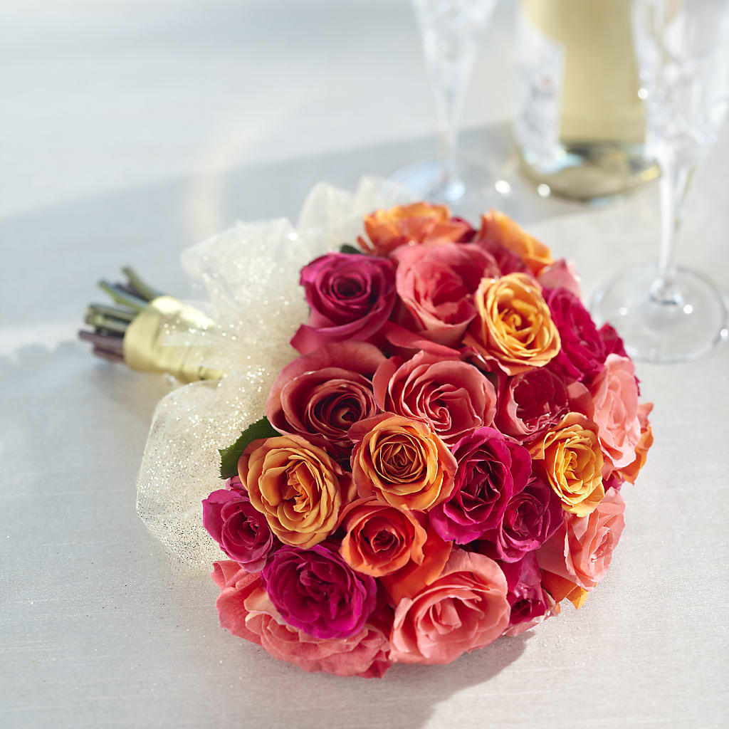 Sweet Roses Bouquet – DANNY'S FLOWERS & GIFTS, Livonia MI