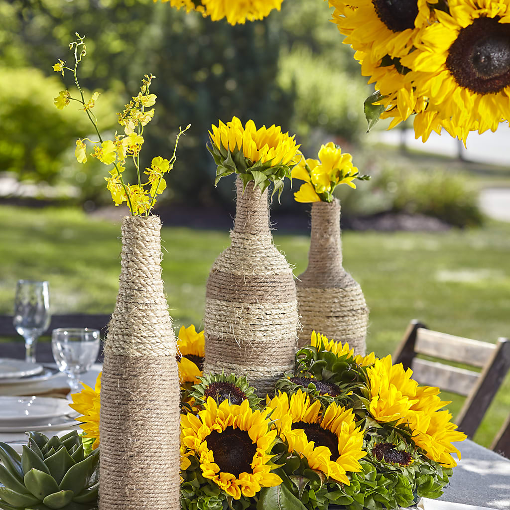 Sublime Garden Centerpiece – DANNY'S FLOWERS & GIFTS, Livonia MI