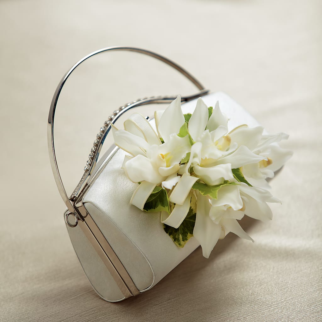White Purse Decor – DANNY'S FLOWERS & GIFTS, Livonia MI