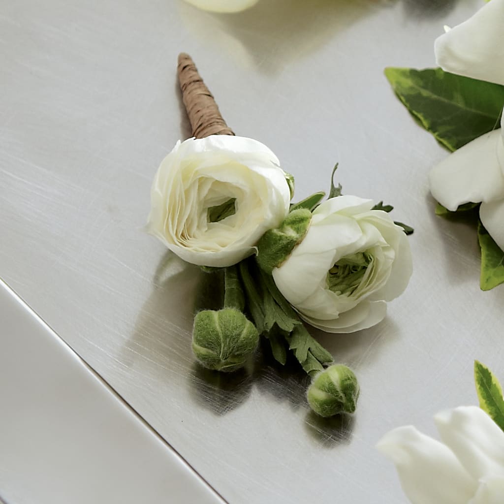 White Ranunculus Boutonniere – DANNY'S FLOWERS & GIFTS, Livonia MI