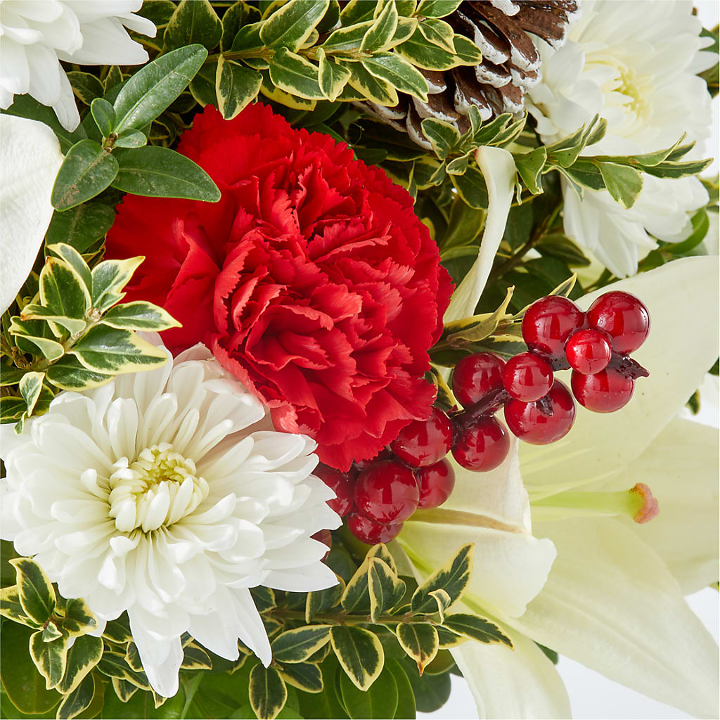 Festive Moments Tree – DANNY'S FLOWERS & GIFTS, Livonia MI