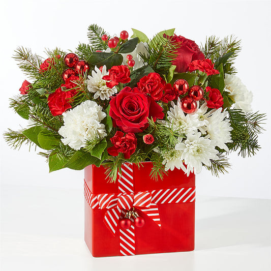 Presents Under the Tree Bouquet – DANNY'S FLOWERS & GIFTS, Livonia MI