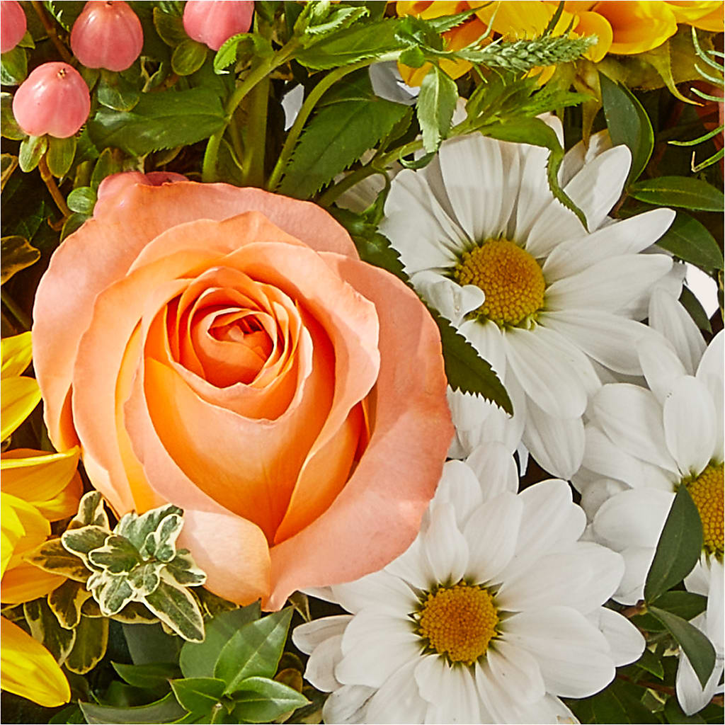 The Good Life Bouquet – DANNY'S FLOWERS & GIFTS, Livonia MI
