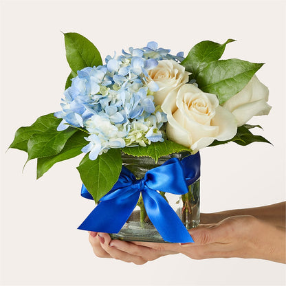 Sky Blue Delight Bouquet – DANNY'S FLOWERS & GIFTS, Livonia MI