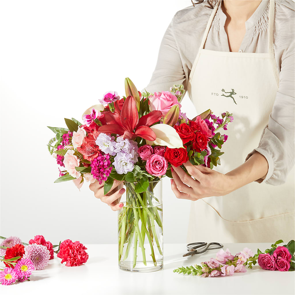 Swooning Over You - A Luxury Florist Original – DANNY'S FLOWERS & GIFTS, Livonia MI