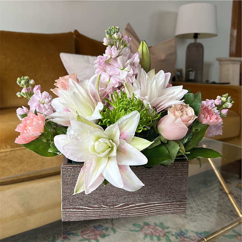 Beautiful Spirit Basket – DANNY'S FLOWERS & GIFTS, Livonia MI