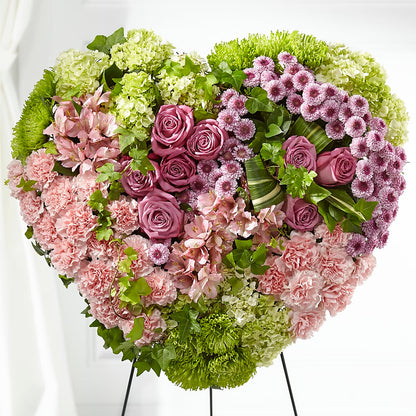Heartwarming Standing Heart – DANNY'S FLOWERS & GIFTS, Livonia MI