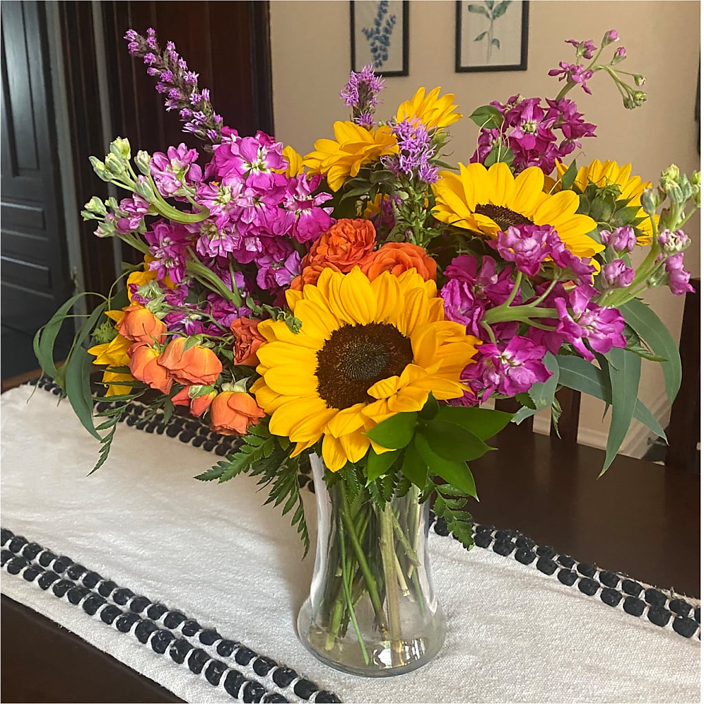 Rays of Life Bouquet – DANNY'S FLOWERS & GIFTS, Livonia MI
