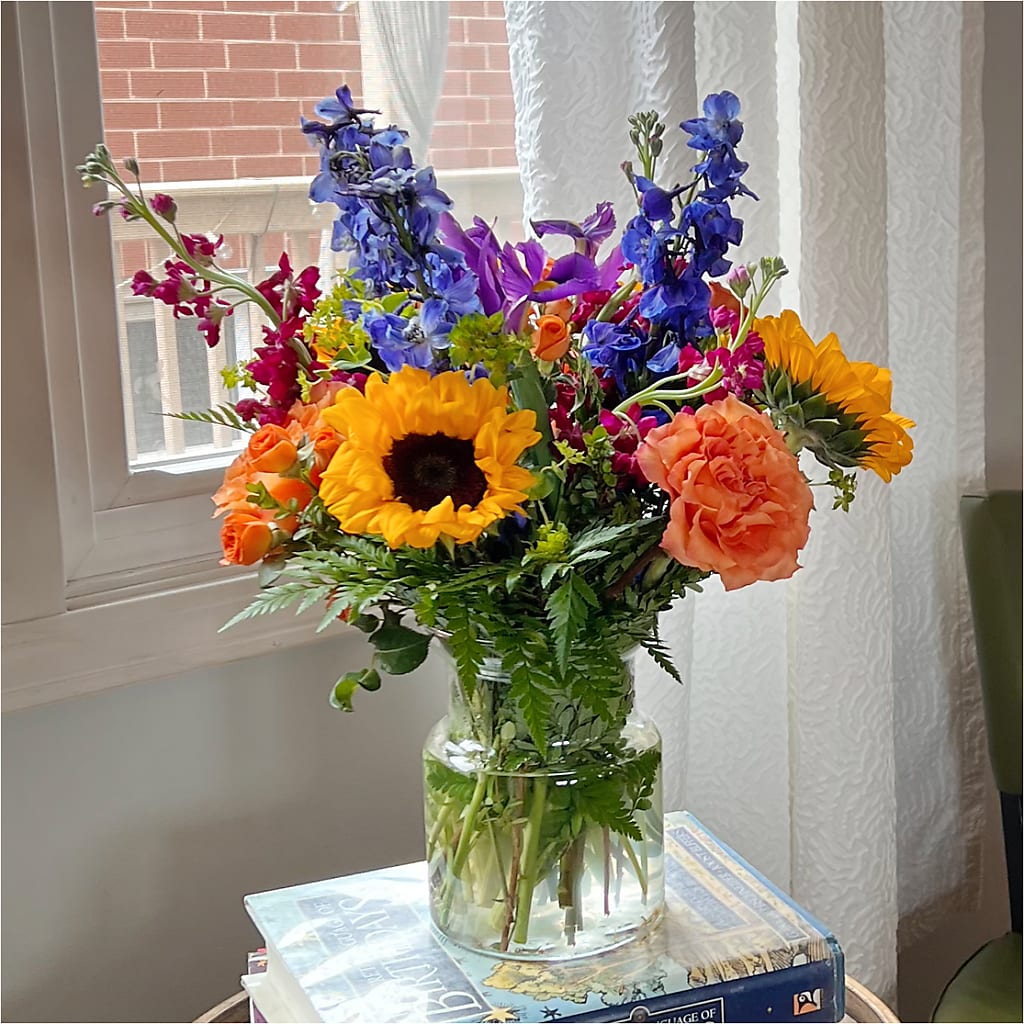 Rays of Life Bouquet – DANNY'S FLOWERS & GIFTS, Livonia MI