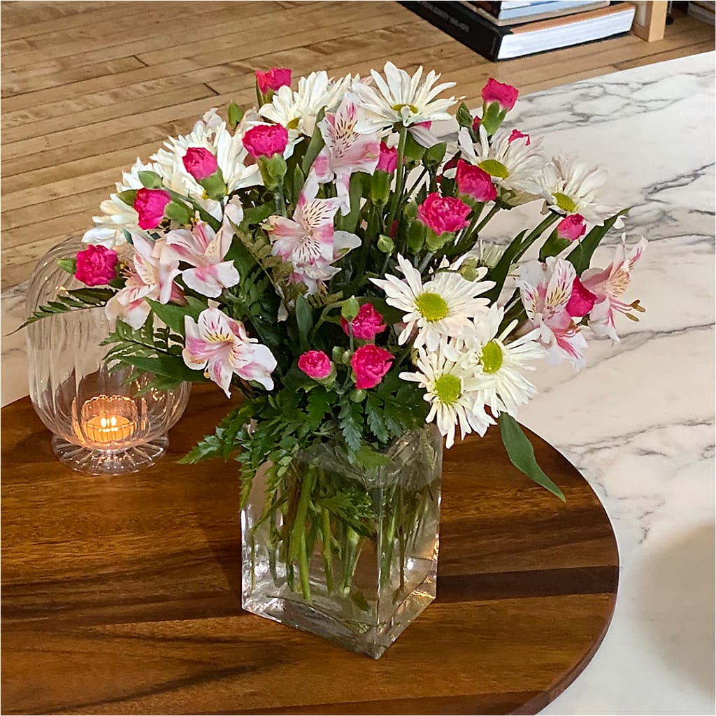 Sweet Surprises® Bouquet – DANNY'S FLOWERS & GIFTS, Livonia MI