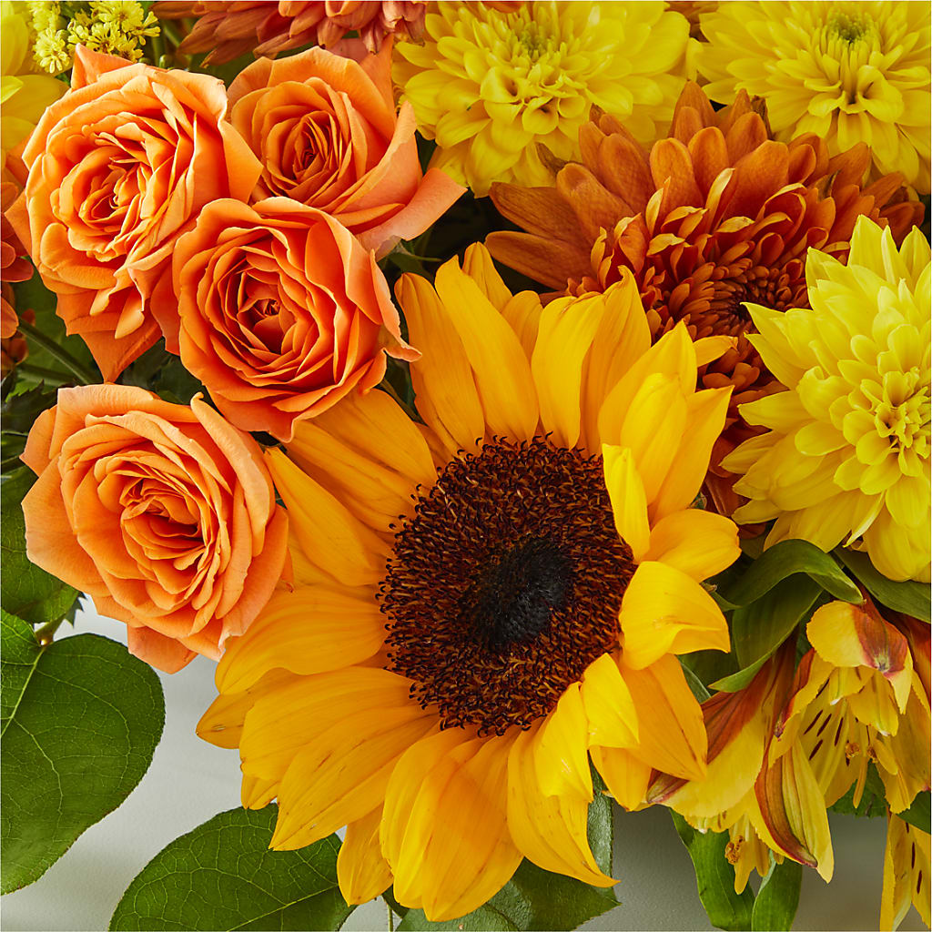 Autumn Harmony Centerpiece – DANNY'S FLOWERS & GIFTS, Livonia MI