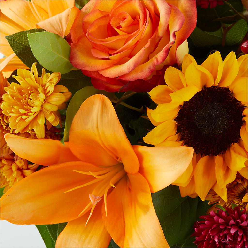 Grateful Centerpiece – DANNY'S FLOWERS & GIFTS, Livonia MI