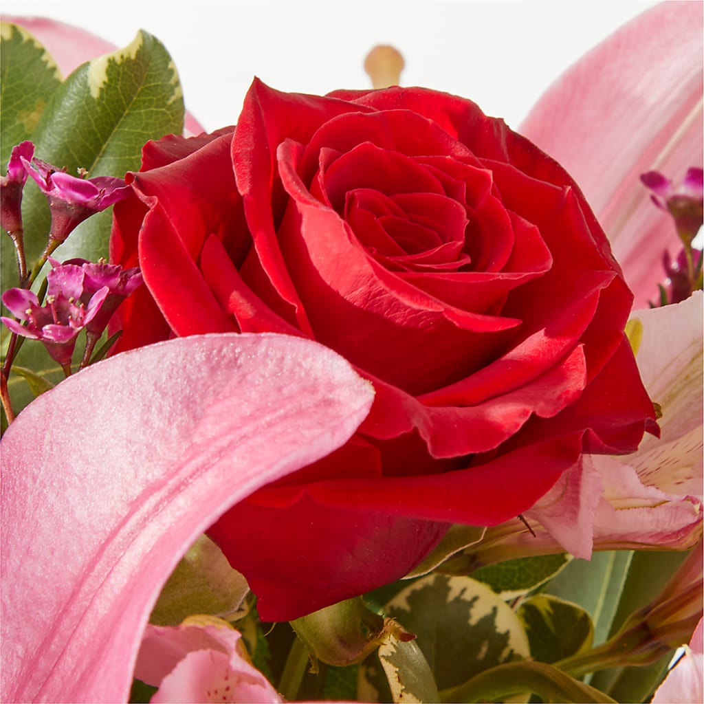 Lucky in Love Bouquet – DANNY'S FLOWERS & GIFTS, Livonia MI