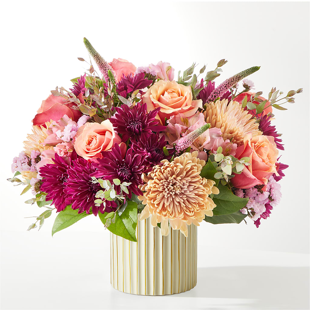 Berry Cobbler Bouquet with Ivory Vase – DANNY'S FLOWERS & GIFTS, Livonia MI