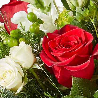 Deck the Halls Bouquet – DANNY'S FLOWERS & GIFTS, Livonia MI