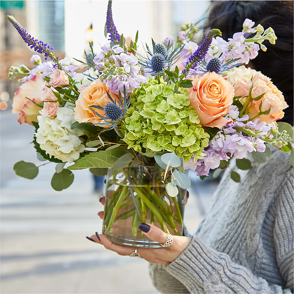 Porch Swing Bouquet – DANNY'S FLOWERS & GIFTS, Livonia MI