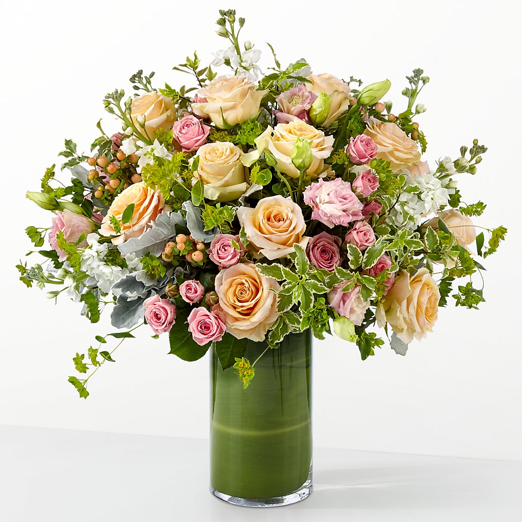 The Glamour Shot – DANNY'S FLOWERS & GIFTS, Livonia MI