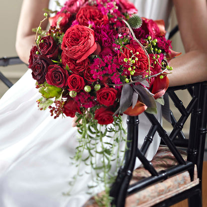 Pure Grace Bouquet – DANNY'S FLOWERS & GIFTS, Livonia MI