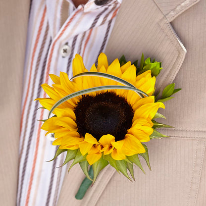 Free Spirit Boutonniere – DANNY'S FLOWERS & GIFTS, Livonia MI
